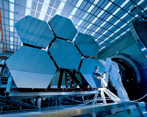 可(kě)穿戴設備不(bù)好(hǎo)賣了(le)， Apple Watch 依舊(jiù)一(yī)枝獨秀